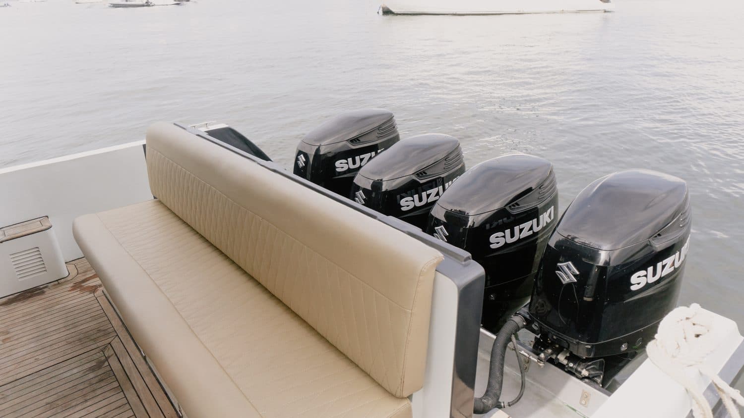 Azure Dream triple Suzuki 200 engines
